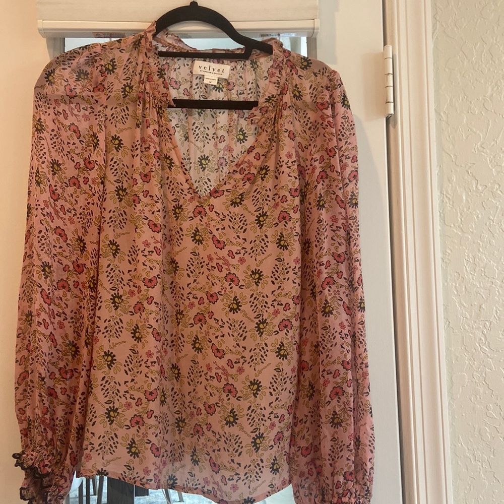 Long sleeve shirt by VELVET (graham and spencer)  medium V-neck
